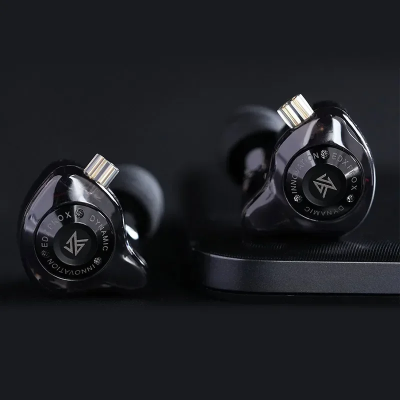 KZ  Dynamic Drive Earphone HIF - In Ear Monitors For Singers recension och pris